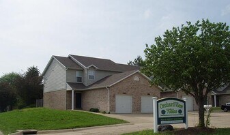 421 Orchard View Ct in Glen Carbon, IL - Building Photo