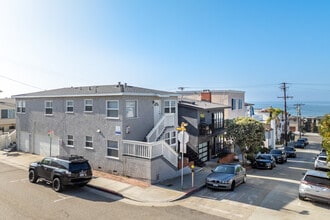 2923 Manhattan Ave in Hermosa Beach, CA - Foto de edificio - Building Photo