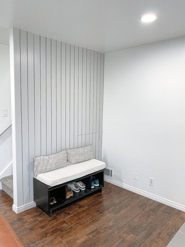 4669 S 300 E in Washington Terrace, UT - Building Photo - Building Photo