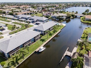 822 SW 48th Terrace in Cape Coral, FL - Foto de edificio - Building Photo