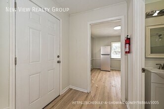 306 E Hudson St in Monroe, NC - Foto de edificio - Building Photo