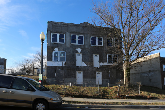 1251 Holbrook Ter NE in Washington, DC - Building Photo - Building Photo