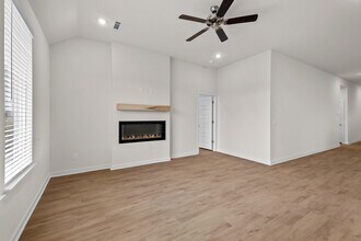 391 W Branta St in Farmington, AR - Building Photo - Building Photo