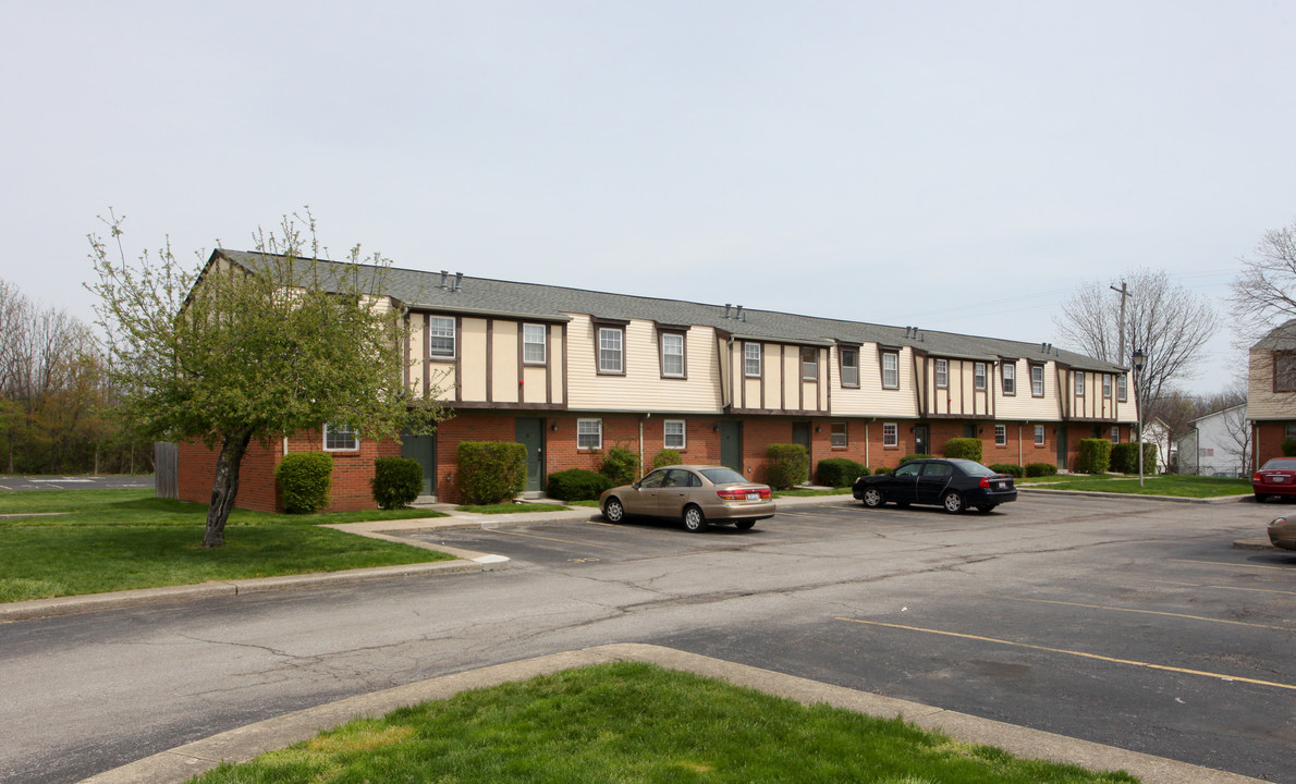 Parkwick  Condominiums in Columbus, OH - Building Photo