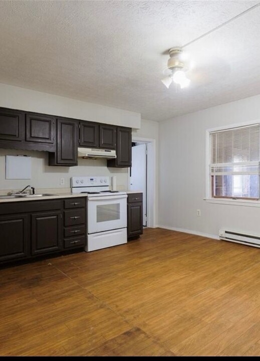28389 Ridge Rd in Watertown, NY - Foto de edificio