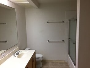 7190 Hawaii Kai Dr in Honolulu, HI - Building Photo - Building Photo