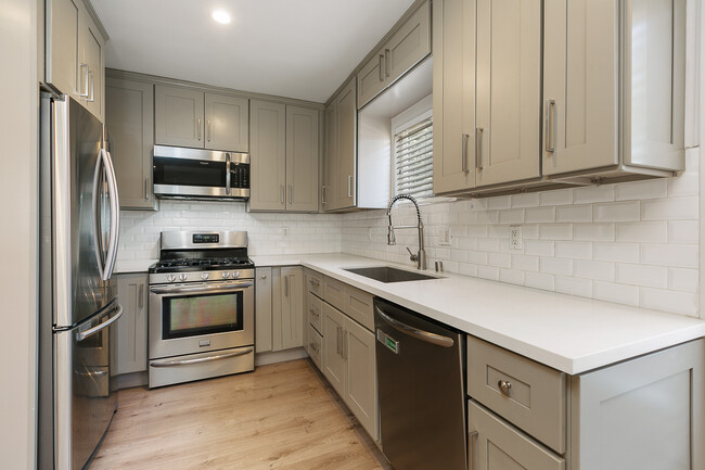 property at 4650 Mascot St
