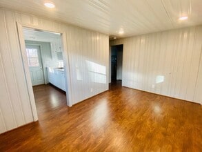 512 Overlook Pl in Wilkesboro, NC - Building Photo - Building Photo