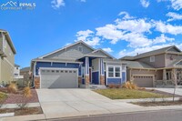 1074 Antrim Loop in Colorado Springs, CO - Foto de edificio - Building Photo