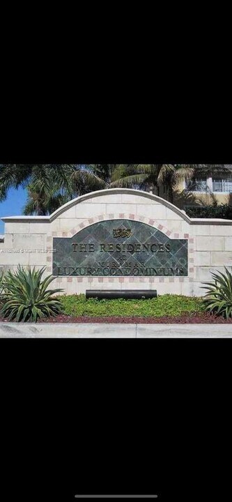 2200 E Preserve Way in Miramar, FL - Building Photo