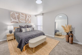 Villages at Eden Crossing in Columbus, OH - Building Photo - Building Photo