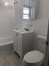 340 Stuyvesant Ave, Unit 6 photo'