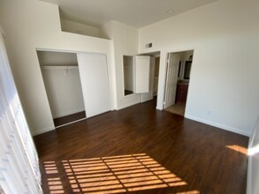 4328 Whitsett Ave, Unit 2 in Studio City, CA - Foto de edificio - Building Photo