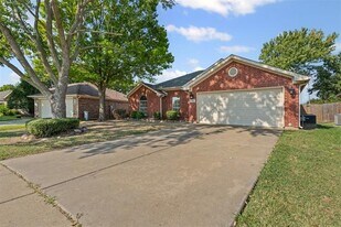 603 Jamie Ln in Mansfield, TX - Building Photo