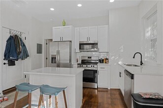 360 Ponce De Leon Ave NE in Atlanta, GA - Building Photo - Building Photo