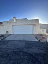 273 E Vía Terrenal in Green Valley, AZ - Building Photo