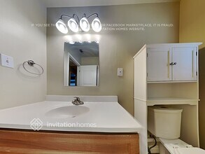 4558 Albury Ave in Lakewood, CA - Building Photo - Building Photo