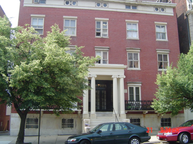 107-109 W Monument St in Baltimore, MD - Building Photo