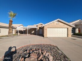 11941 N 69th Ave in Peoria, AZ - Building Photo