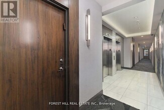 3830-3830 Bathurst St in Toronto, ON - Building Photo - Building Photo