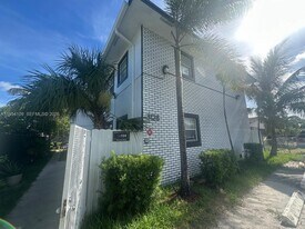 3128 SW 12th Pl in Fort Lauderdale, FL - Building Photo