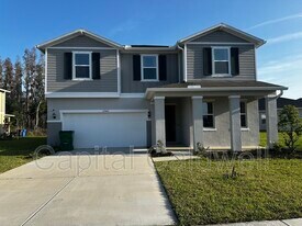 37489 MacKenzie Dr in Zephyrhills, FL - Building Photo