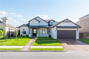 26 Red Raider Ave in Edinburg, TX - Building Photo