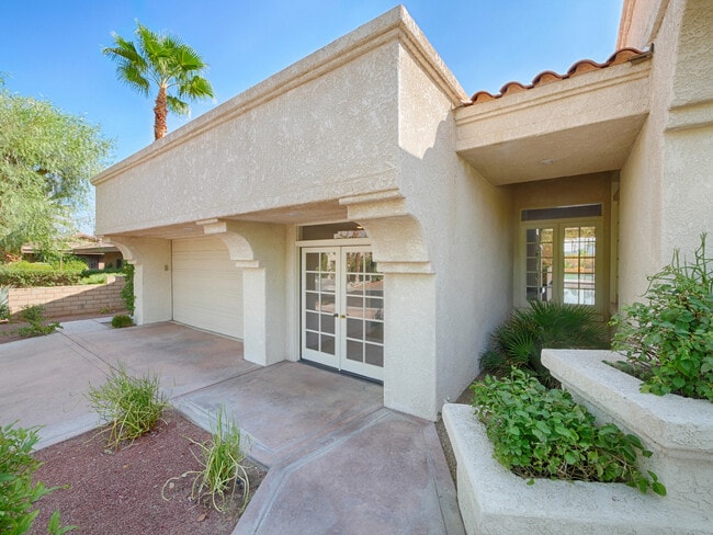 48600 Shady View Dr in Palm Desert, CA - Building Photo - Building Photo