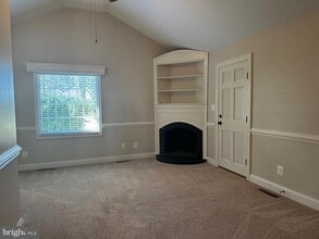 11 Chatham Heights Rd in Fredericksburg, VA - Building Photo - Building Photo