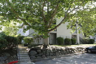 Overlook Pointe in Portland, OR - Foto de edificio - Building Photo