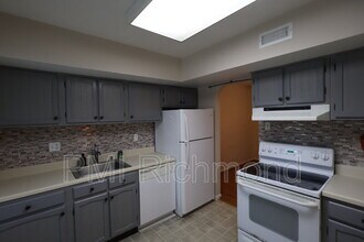 1626 Heritage Hill Dr in Richmond, VA - Building Photo - Building Photo