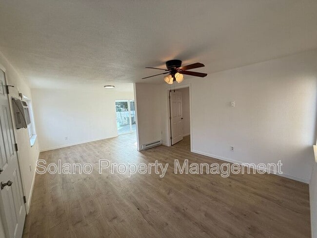 4479 Walters Rd in Fairfield, CA - Building Photo - Building Photo