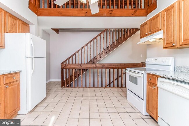 17 State Rd in Media, PA - Foto de edificio - Building Photo