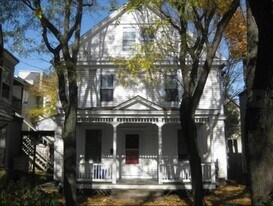 200 Pearl St in Burlington, VT - Building Photo