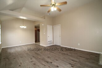5006 John David Dr in Killeen, TX - Building Photo - Building Photo