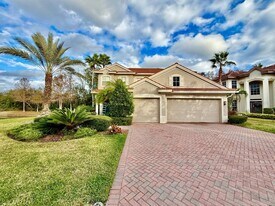 12905 Darby Ridge Dr in Tampa, FL - Building Photo