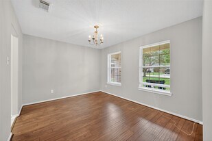 12842 Cooper Breaks Dr in Humble, TX - Building Photo