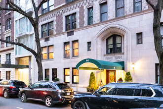 941 Park Ave in New York, NY - Foto de edificio - Building Photo