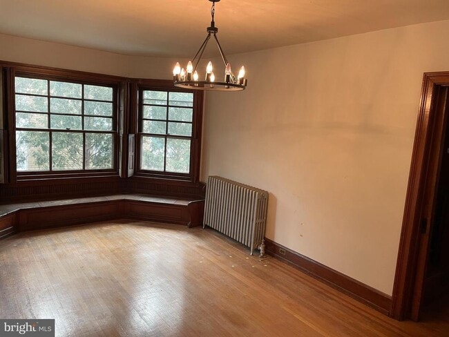 64 N Hanover St in Pottstown, PA - Building Photo - Building Photo