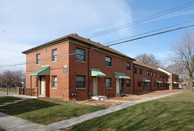 1227 Metro Ave in Columbus, OH - Foto de edificio - Building Photo