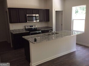 7288 Emma Ct in Douglasville, GA - Building Photo - Building Photo