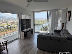 2115 Ala Wai Blvd in Honolulu, HI - Building Photo - Building Photo