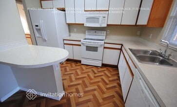 4943 Kati Lynn Dr in Apopka, FL - Building Photo - Building Photo