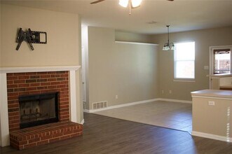 8324 Ram Ridge Rd in Fort Worth, TX - Building Photo - Building Photo