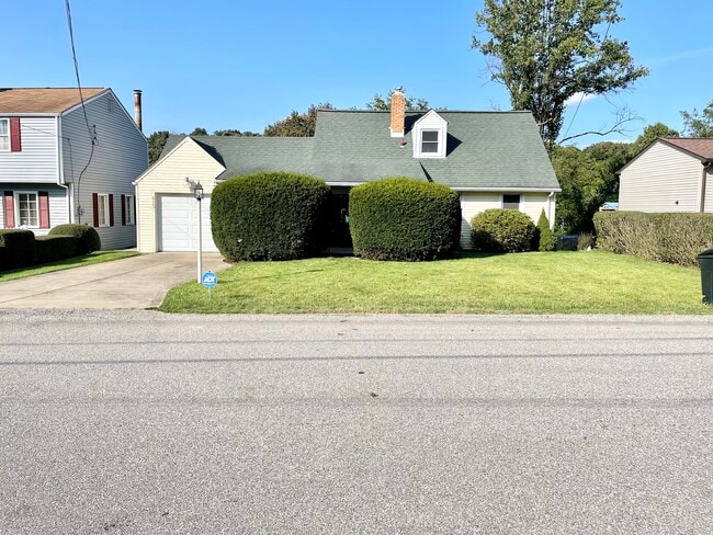 property at 613 Hickory Dr