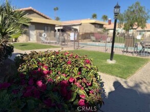 79700 Ave 42, Unit 9 in Bermuda Dunes, CA - Foto de edificio - Building Photo