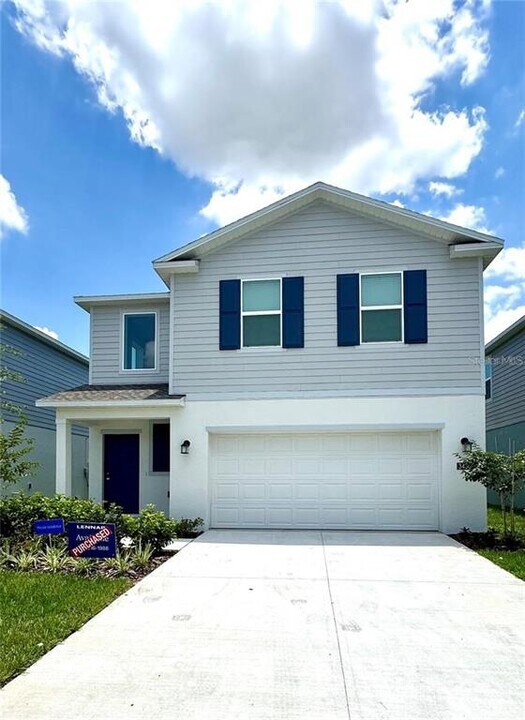 3430 Howell Dr in Lake Wales, FL - Foto de edificio