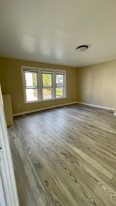 156 S 2nd St, Unit #2 in Steelton, PA - Building Photo