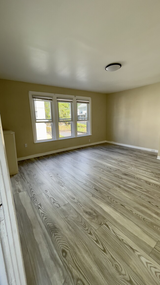 156 S 2nd St, Unit #2