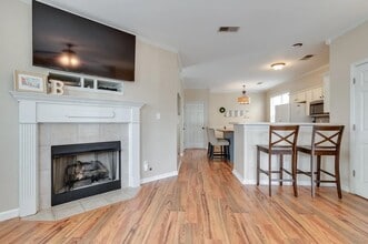 1189 Misty Isle Dr in Memphis, TN - Building Photo - Building Photo